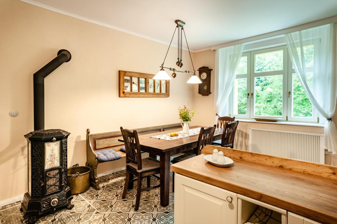 Vila Weigend Libouchec Extérieur photo